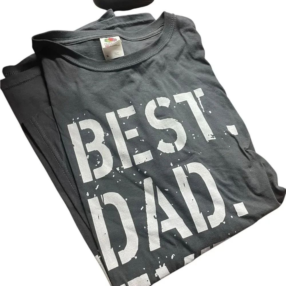 Gray 'Best Dad Ever' T-Shirt size XL new never worn great Fathers Day Gift